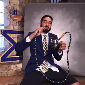 Meet your Posher, Elias